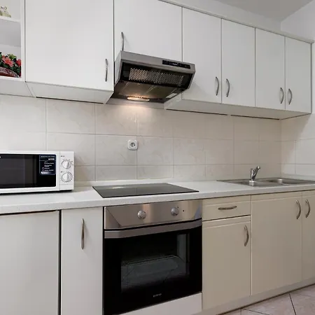 Mima Apartment *