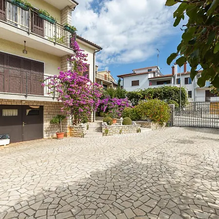Mima Appartamento Porec